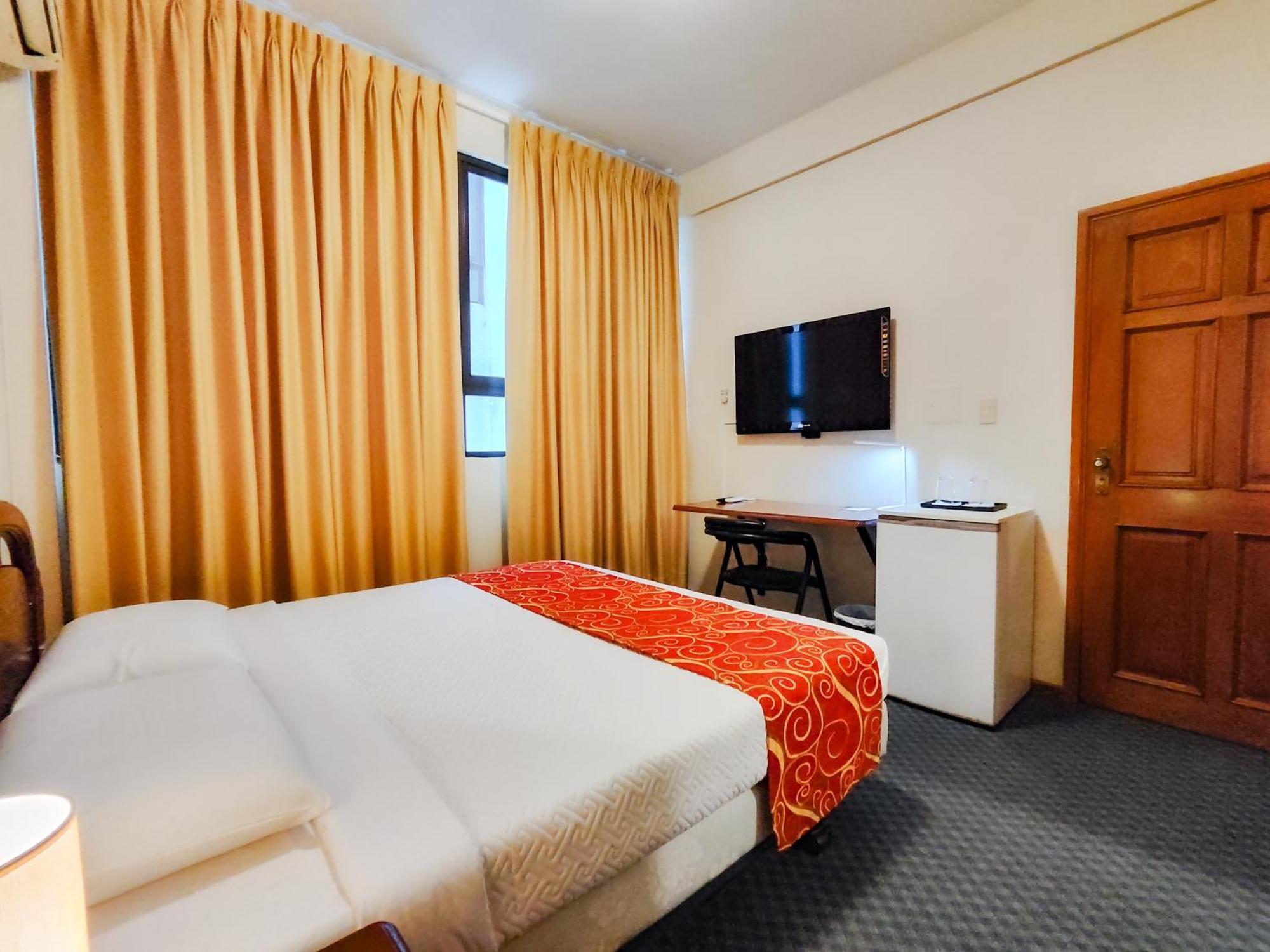 Lido Hotel サンタ・クルス・デ・ラ・シエラ エクステリア 写真